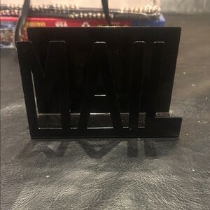 Black Mail Organizer